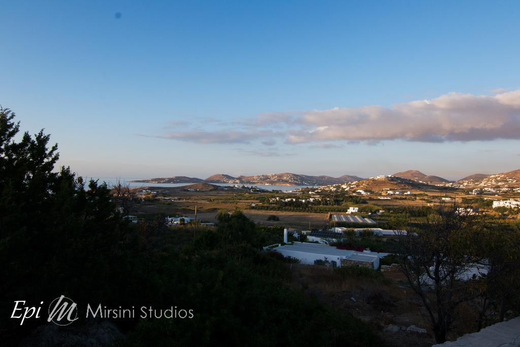 Mirsini Studios Parasporos Bagian luar foto