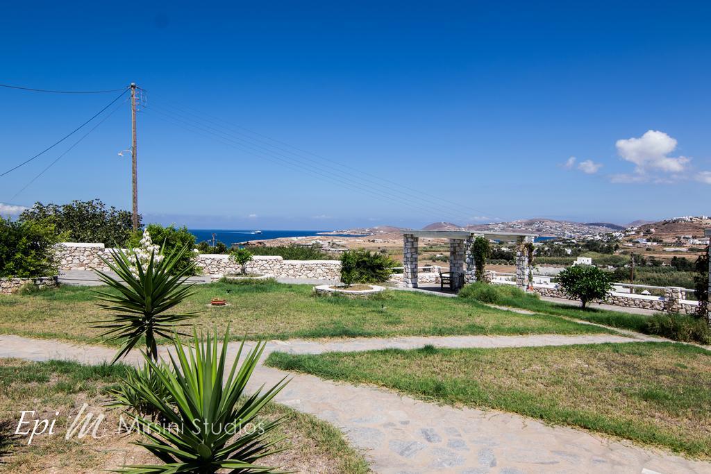 Mirsini Studios Parasporos Bagian luar foto