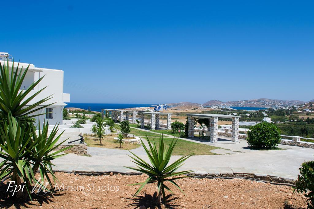 Mirsini Studios Parasporos Bagian luar foto