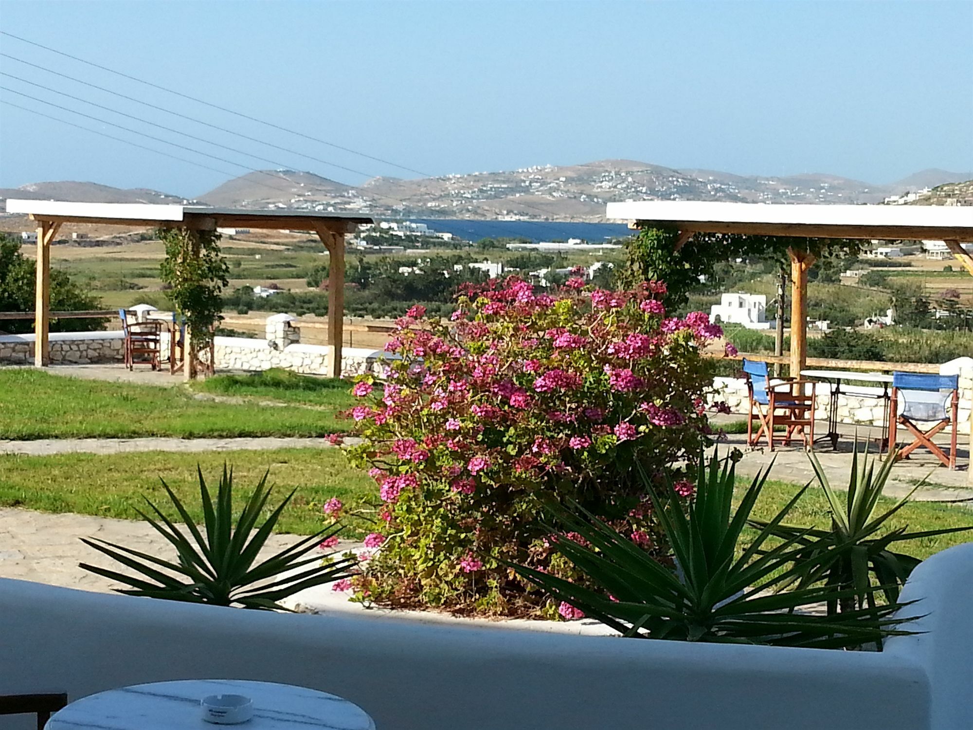 Mirsini Studios Parasporos Bagian luar foto
