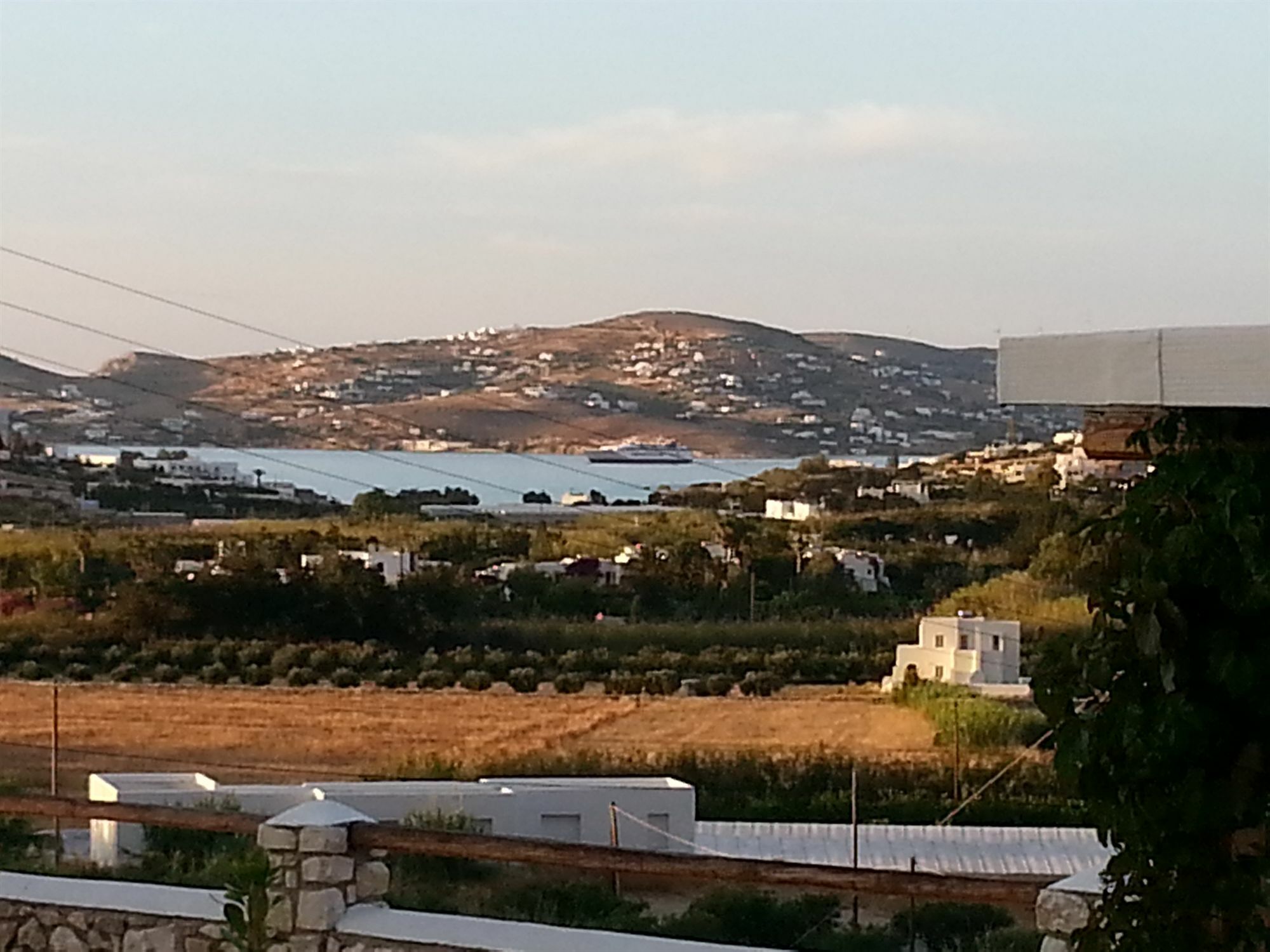 Mirsini Studios Parasporos Bagian luar foto