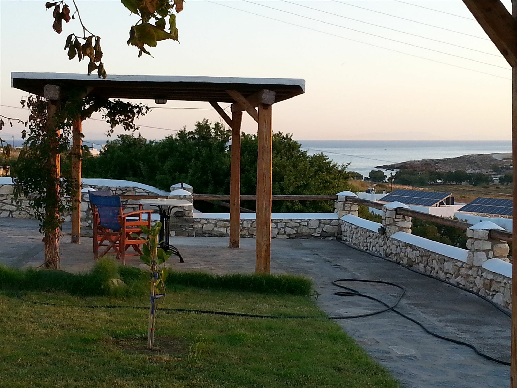Mirsini Studios Parasporos Bagian luar foto
